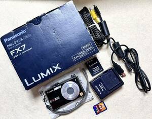 ワンオーナー/使用頻度少 Panasonicデジカメ LUMIX FX DMC-FX700-K