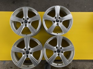 【中古アルミホイール4本セット】TREFFER 　18× 7.5J　114.3-5H　IN50　ハブ径実測73mm　