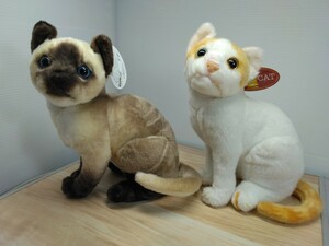 REAL CAT　リアルキャット　猫　ぬいぐるみ　2体　インテリア　おもちゃ　玩具　飾り物　置物　動物　