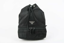 【超美品】PRADA プラダ 巾着 ナイロンバッグ ポーチ ブラック ブランド鞄【PV47】_画像1