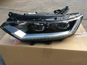 フォルクスワーゲン Volkswagen パサート Passat　純正 左 ヘッドライト Headlight,Left　SH2045xxx