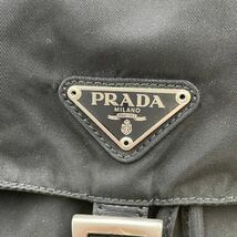 美品 プラダ リュック ナイロン テスート 白タグ ブラック 黒 Nero PRADA デイパック 三角ロゴ ヴィンテージ ポコノ 人気 ラグジュアリー_画像8