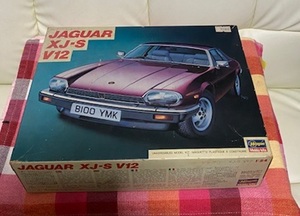 ＠ハセガワ 1/24 CA-1　JAGUAR XJ-S V12　（ジャグヮー）エンジン付き1986年発売　＠日焼けしています。＠