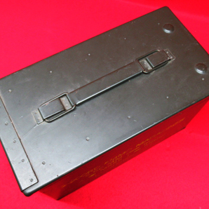 メーカー不明 弾薬箱 弾薬ケース 2-200RD AMMO MAGAZINES アンモ ボックス 缶 工具入れ サバゲー ミリタリー 管理6B0124E-B3の画像8