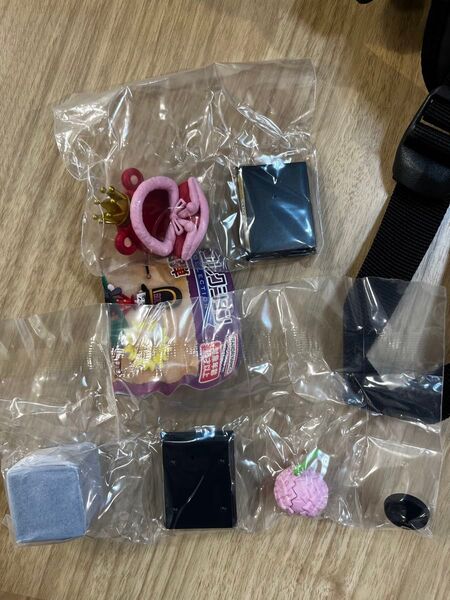 ガシャポン!コレクションワンピースの第四弾 ニコ・ロビン 、シュガー