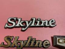 日産　旧車エンブレム「スカイライン3点セット」Skyline白文字、Skylineゴールド文字、GTゴールド　ハコスカ　ケンメリ　希少　当時物_画像3