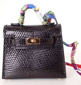 Редкий! 2013 купил New Hermes (Hermes) Kelly Charm Bag Sagm Resarded Black Gold Cracket