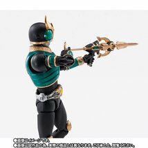 ●【フィギュアーツ】【S.H.Figuarts 】（真骨彫製法) 　仮面ライダー　クウガ　　ライジングペガサス　『仮面ライダークウガ』【496】_画像5