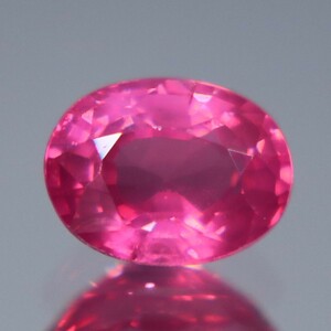  natural spinel 0.657ct[Z1121]so-ting attaching UV fluorescence silky 