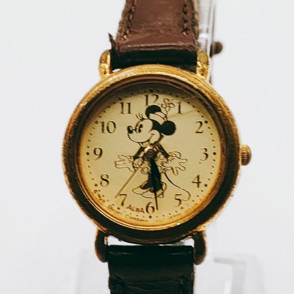 #123【Disney】SEIKO セイコー ALBA アルバ V501-6N10 腕時計 アナログ 3針 白文字盤 ゴールド色