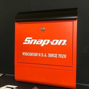 新品　限定　スナップオン メールボックス ポスト 新聞入れ アメリカン雑貨 Snap-on レッド　オールドアメリカン レア