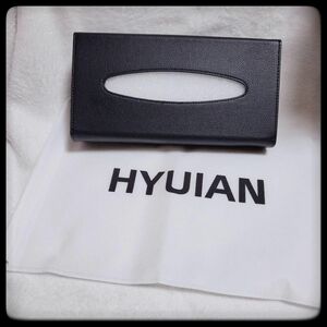 HYUIAN 箱ごと入る車用ティッシュケース 車用品 ティッシュカバー