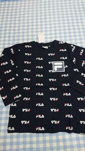 ♪135☆保管品・未使用品☆FILA☆総ロゴ長袖Tシャツ　紺130②