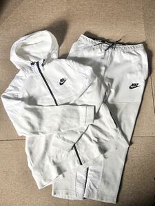 NIKE セットアップ 2XL(XXL) ホワイト グレー 上下セット 白　トレーニングウェア 男性 メンズ ナイキ