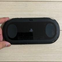 SONY PSVITA PCH-2000 ZA11 1GB 本体 wifi モデル 初期化 動作品 ソニー ピーエス ビータ ヴィータ プレイステーション PS 送料無料_画像3