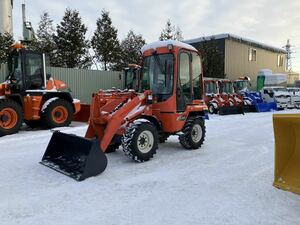 札幌発！2004式クボタ中古Wheel LoaderーR420DTiresショベル除雪vehicle4WD