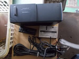  Clarion Addzest CD changer FM