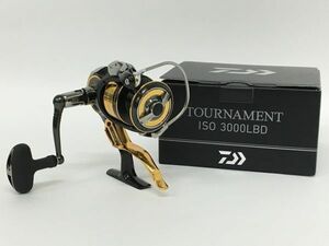 K12-442-0118-123♪【中古】ダイワ(Daiwa) 22 TOURNAMENT ISO 3000LBD トーナメント/レバーブレーキ スピニングリール 箱/保存袋/取説付属