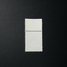 カラーマーク付き普通切手　　　　　コブハクチョウ新動植物国宝図案切手　1967年シリーズ　カラーマーク上_画像2