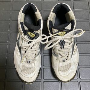 【Mizuno】ミズノ バレーボールシューズ WAVE JUMP TR3 MIZUNO サイズ表記 JP25.5センチ ホワイト×ブラックの画像5