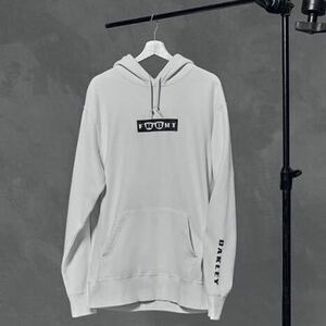 『新品』FRAGMENT x OAKLEY Long Sleeve Hoodie White★パーカー XLサイズ 白 ホワイト★藤原ヒロシ Fragment design collection