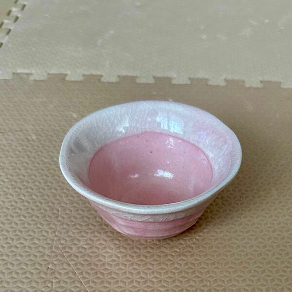 陶器　小鉢　椀　ピンク