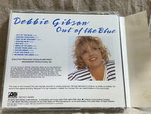 [80's POPS] DEBBIE GIBSON - OUT OF THE BLUE 32XD-846 国内初版 日本盤 税表記あり帯付_画像2