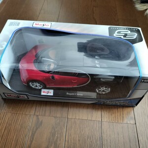 Maisto SE マイスト 1/18 ブガッティ シロン　Bugatti Chiron　中古品 美品 模型　スポーツカー　自動車