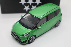 J1120 N シエンタ ミニカー トヨタ 1/30 グリーンマイカメタリック 6W8 緑 カラーサンプル 色見本 TOYOTA