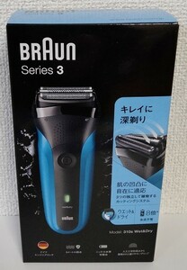 BRAUN ブラウン 電気シェーバー 310S シリーズ3 3枚刃 8倍速充電 メンズシェーバー 深剃り 髭剃り 水洗い 3連ヘッド