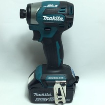 ΘΘ MAKITA マキタ インパクトドライバ 未使用品 付属品完備 (4) TD173DRGX ブルー 未使用に近い_画像3