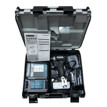 ◇◇ MAKITA マキタ 充電式インパクトドライバ 18ｖ 充電器・充電池２個・ケース付 TD173D ブラック 未使用に近い_画像1