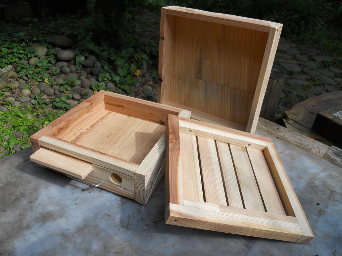 日本ミツバチ 重箱式巣箱2段巣箱×3セット+オリジナル脚無し金網・底板 