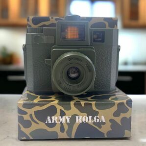 未使用品 トイカメラ ARMY HOLGA ホルガ