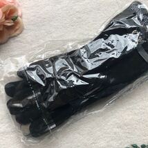 新品　ブラック　可愛い　手袋　レディース　刺繍　スマホ手袋 _画像2