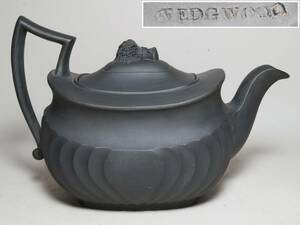 飾り用 WEDGWOOD ウェッジウッド ジャスパー ブラック　ティーポット　修復歴あり　　飾りとしてご使用ください！lot:42503