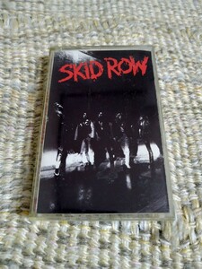 [ зарубежная запись кассета ]*SKID ROW занос * low **[ кассета большое количество распродажа средний...]