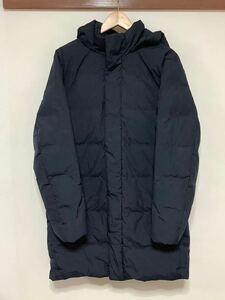 ゆ1252 UNIQLO ユニクロ シームレスダウンコート M ネイビー