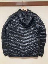 る1299 UNIQLO ユニクロ ウルトラライトダウン ダウンパーカー M ブラック 軽量ダウン コンパクトダウン EXTRA WARM_画像2