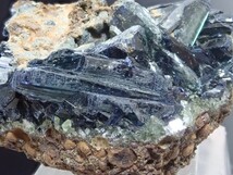 【共生美】ヴィヴィアナイト&ラドラマイト　藍鉄鉱&ラドラム鉄鉱　原石　標本_画像2