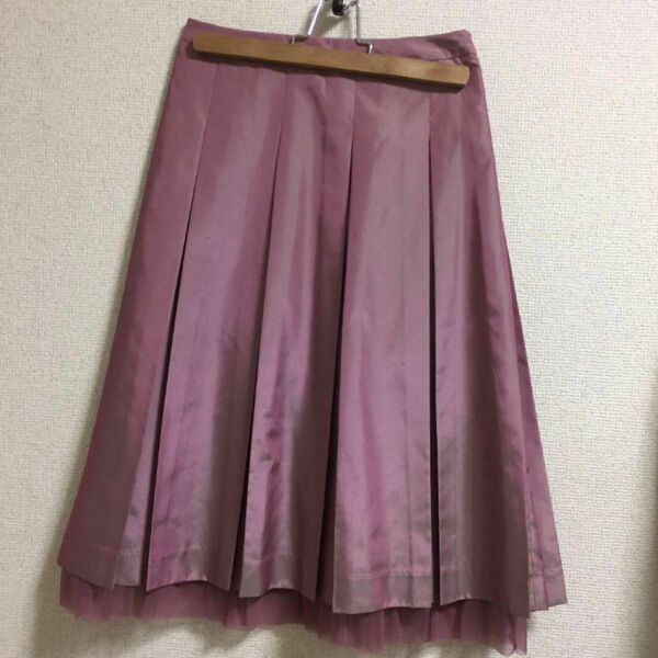 【未使用品】 UNITED ARROWS ミディスカート　プリーツスカート　メタリックカラー