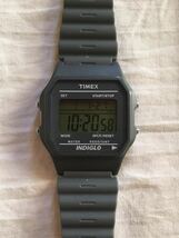 希少☆ TIMEX80 Classic Digital INDIGLO グレー タイメックス クラシックデジタル インディグロ 角デジ メンズ デジタル 腕時計_画像1