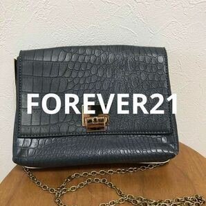 FOREVER21 フォーエバー21 ショルダーバッグ チェーン 黒 ブラック ポーチ　ハンドバッグ