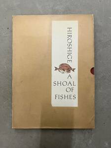 s0124-1.洋書/HIROSHIGE A SHOAL OF FISHES/浮世絵/広重/アート/江戸/文化/魚/デザイン/コピー/ディスプレイ/インテリア