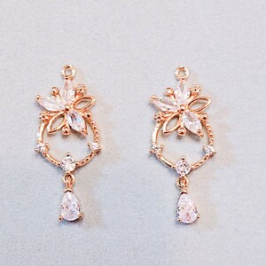 {A005} metal charm flower approximately 33×14 millimeter zirconia . flower ... Gold .... charm clear 2 piece 