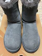 ☆UGG アグー☆ショートブーツ☆ベイリーボタンブリング☆スワロフスキー付☆グレー☆23cm☆中古美品☆_画像2