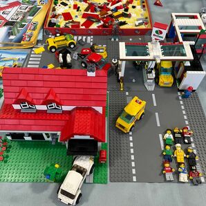 LEGO レゴクリエーター　赤い屋根のお家 ガススタ　車等　まとめ売り