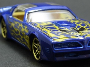 ★★★日曜夜★未開封新品★'77 PONTIAC FIREBIRD★HOT WHEELS