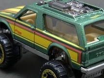 ☆☆日曜夜☆未開封新品☆CHEVY BLAZER 4X4 (第3世代金型)☆BFGOODRICH☆HOT WHEELS_画像1