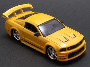 ★★★日曜夜★ルース★2006 FORD MUSTANG GT★DUB CITY KUSTOMS WAVE 2★JADA TOYS★1/64